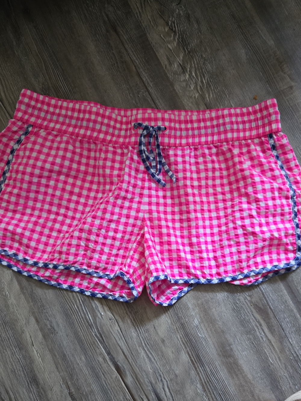 Vineyard Vines Pink Gingham Athletic Lounge Shorts with Navy Trim